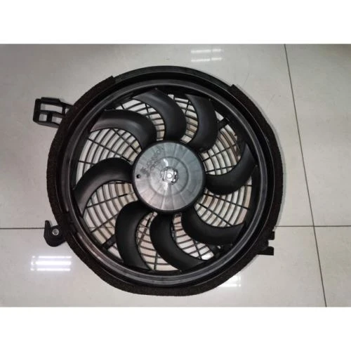 R-tuuletin mallille NISSAN 92120-5ZU1A